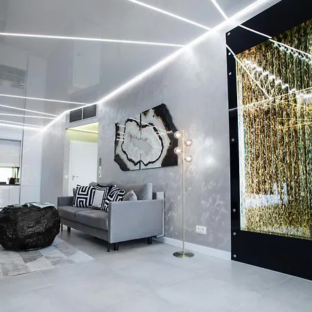 30Th+ Floor Apartments In Sky Tower Wrocław Zewnętrze zdjęcie