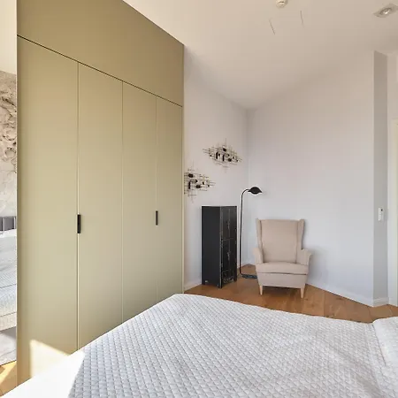 30Th+ Floor Apartments In Sky Tower Wrocław Zewnętrze zdjęcie