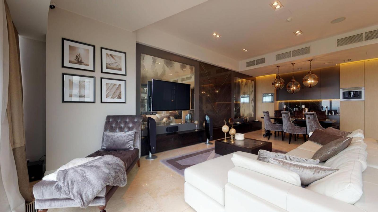 30th+ Floor In Sky Tower Apartament *