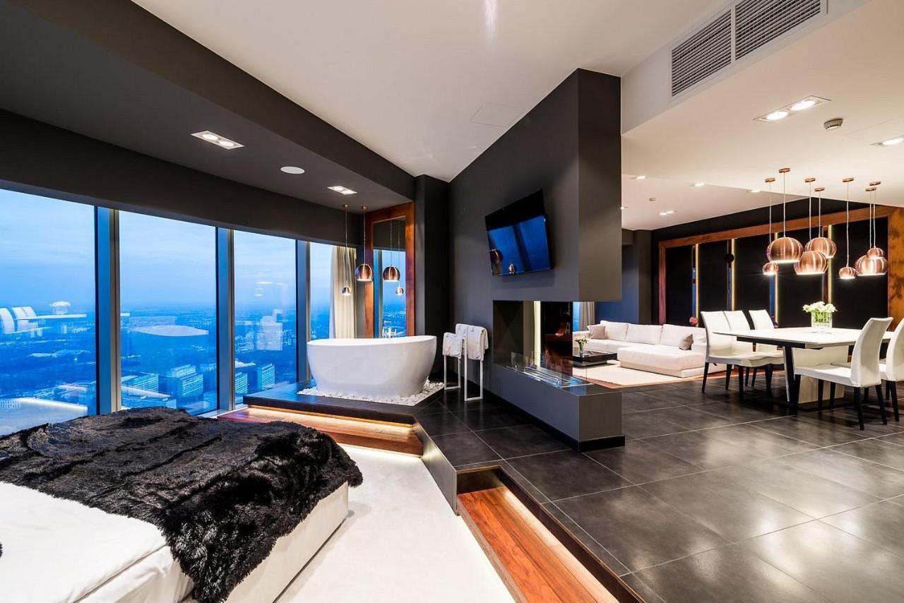 Apartament 30th+ Floor In Sky Tower