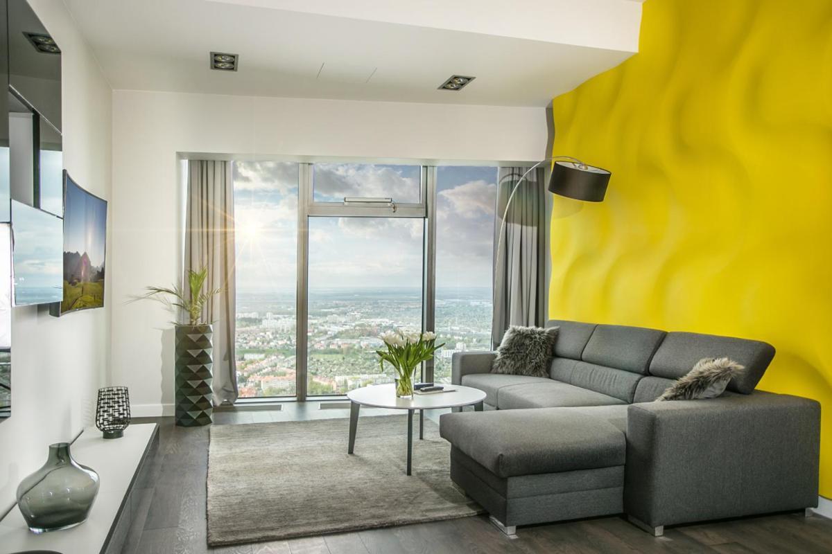 30th+ Floor In Sky Tower Apartament Wrocław